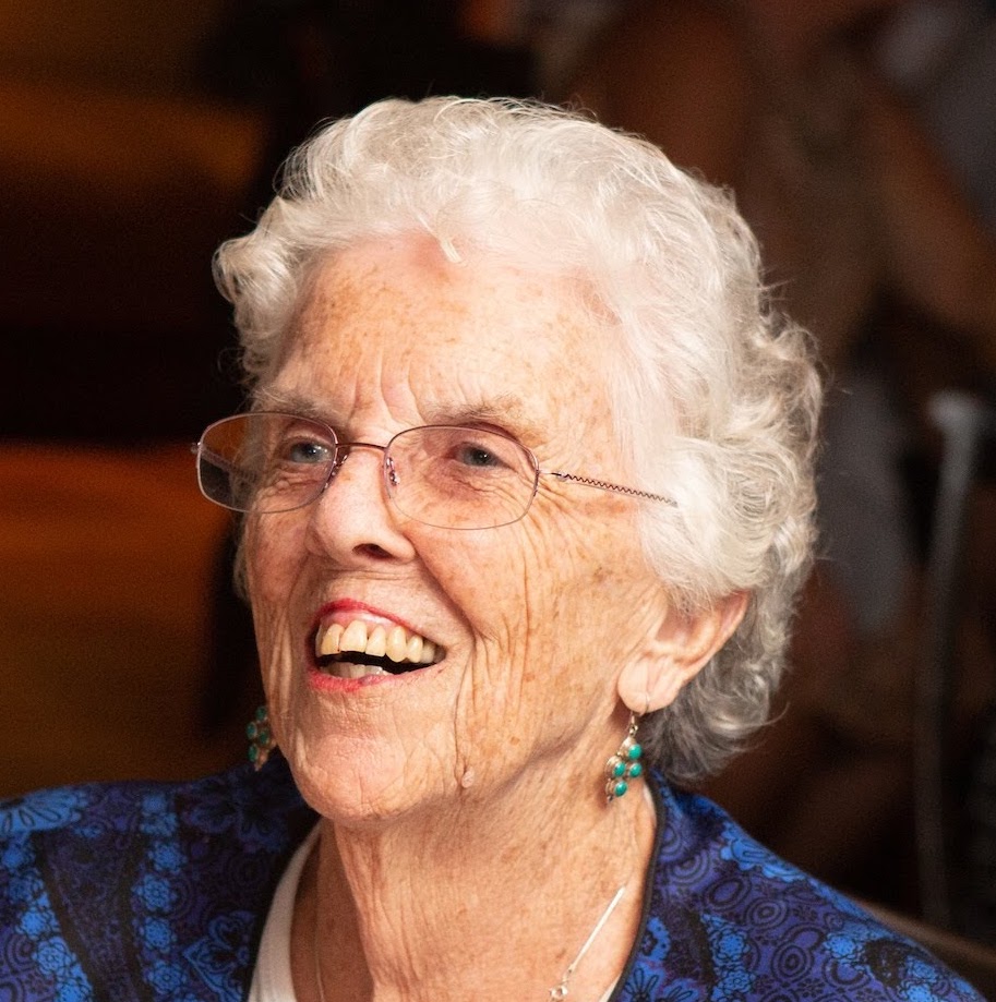 Eileen Ahearn at award dinner 2019